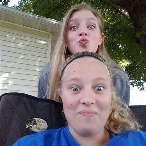 Meet your Posher, Hanna